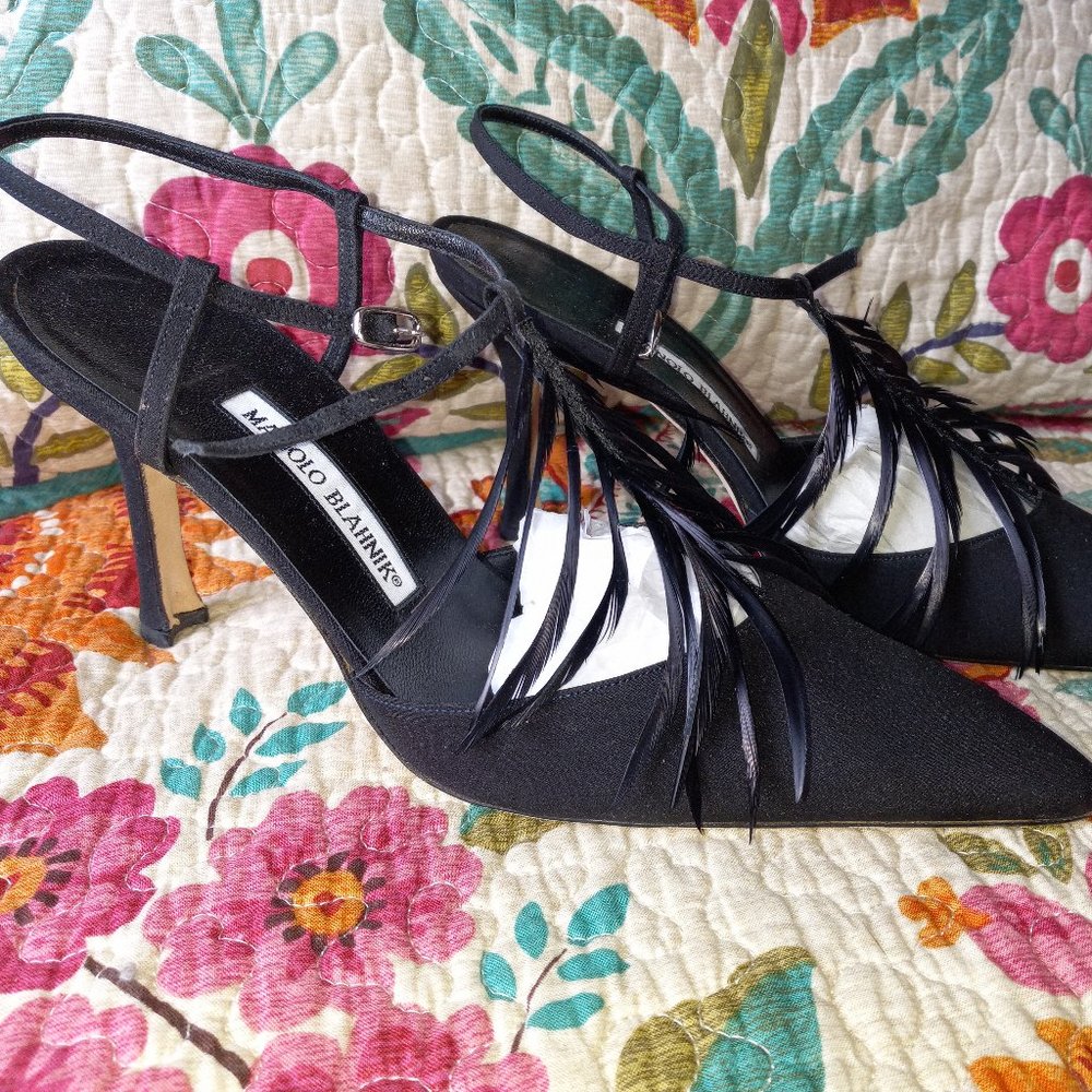 Manolo Blahnik Black Ostrich Feather Pumps